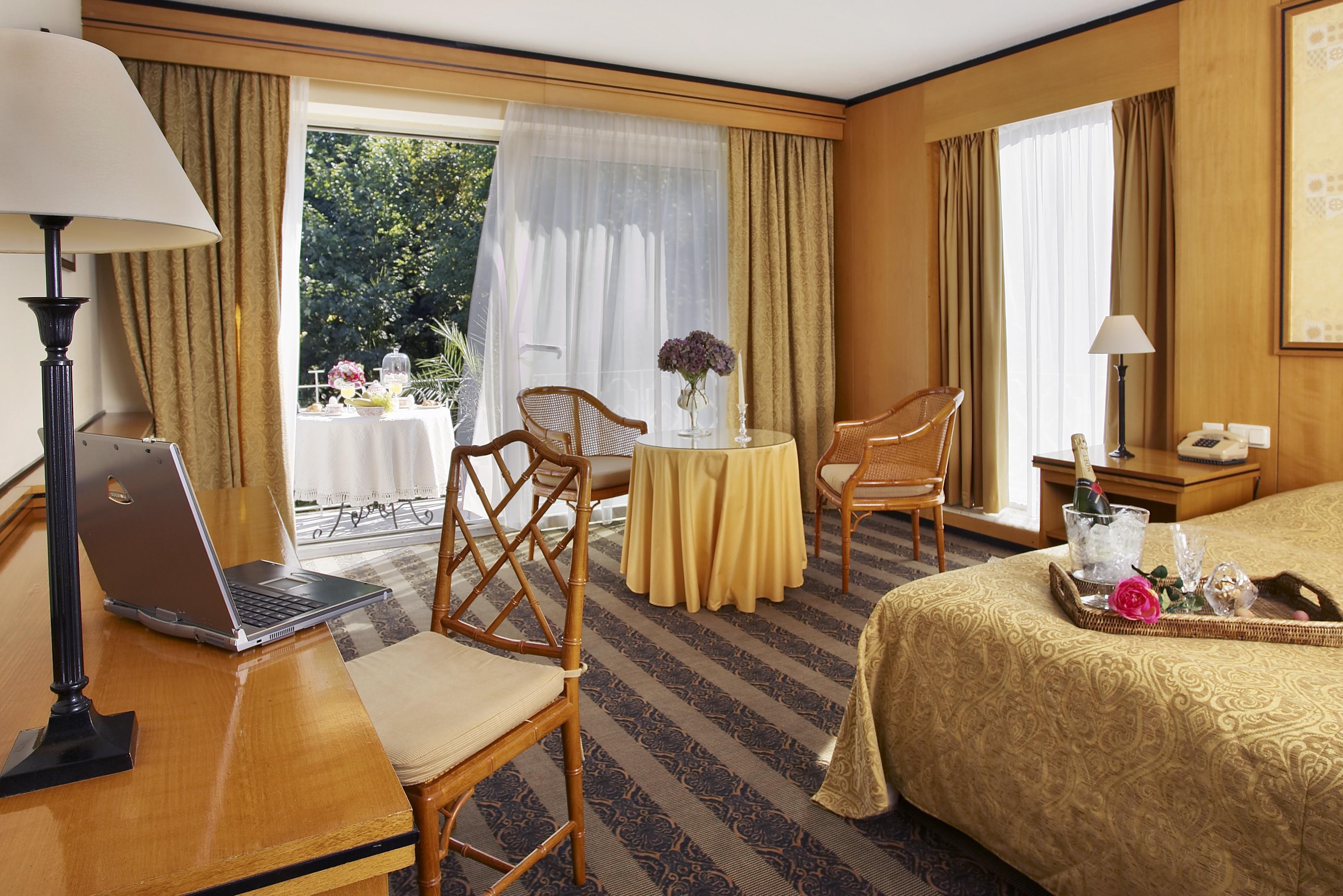Hotel Gladbeck Van Der Valk Ngoại thất bức ảnh