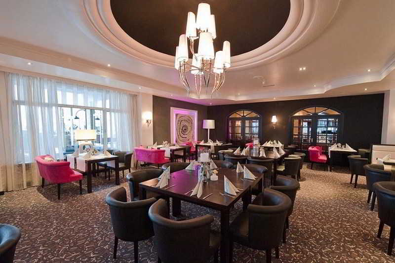 Hotel Gladbeck Van Der Valk Ngoại thất bức ảnh